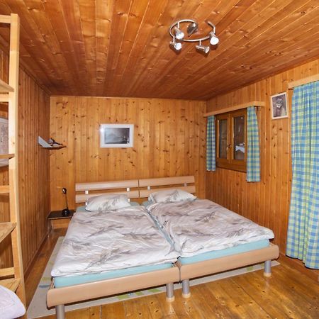 Le Castor Bed & Breakfast Morgins Room photo
